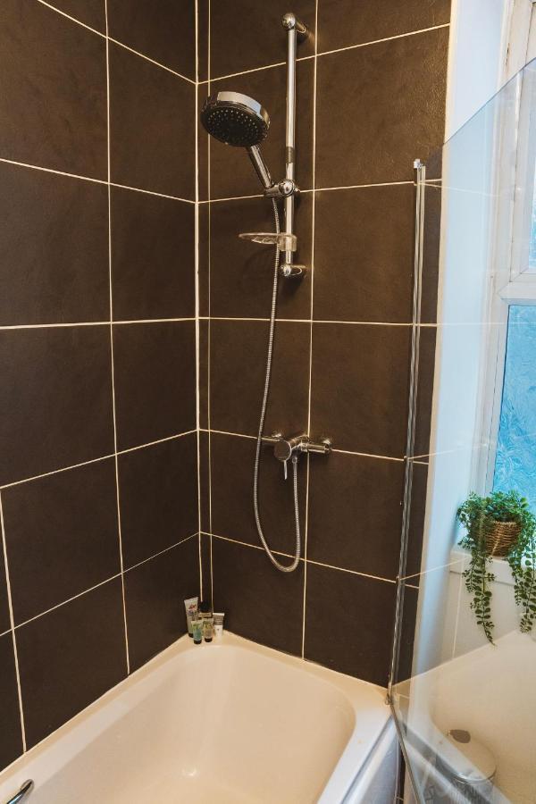 1 Bedroom Flat With Easy Parking/Public Transport Дънди Екстериор снимка